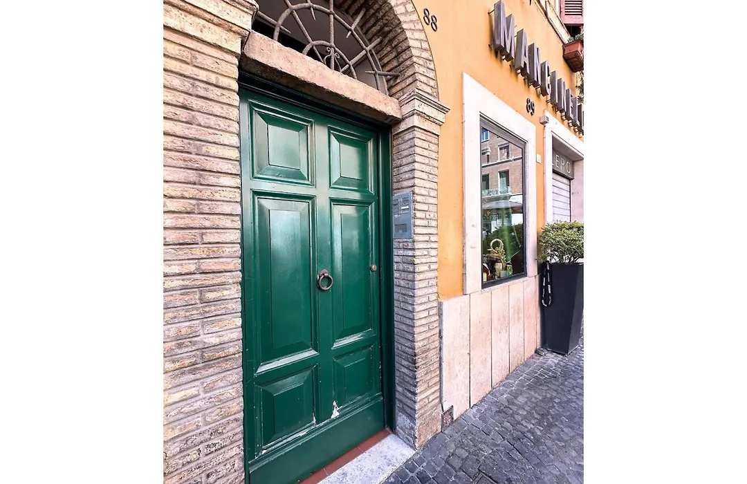 Casa Lovera in Vaticano-1